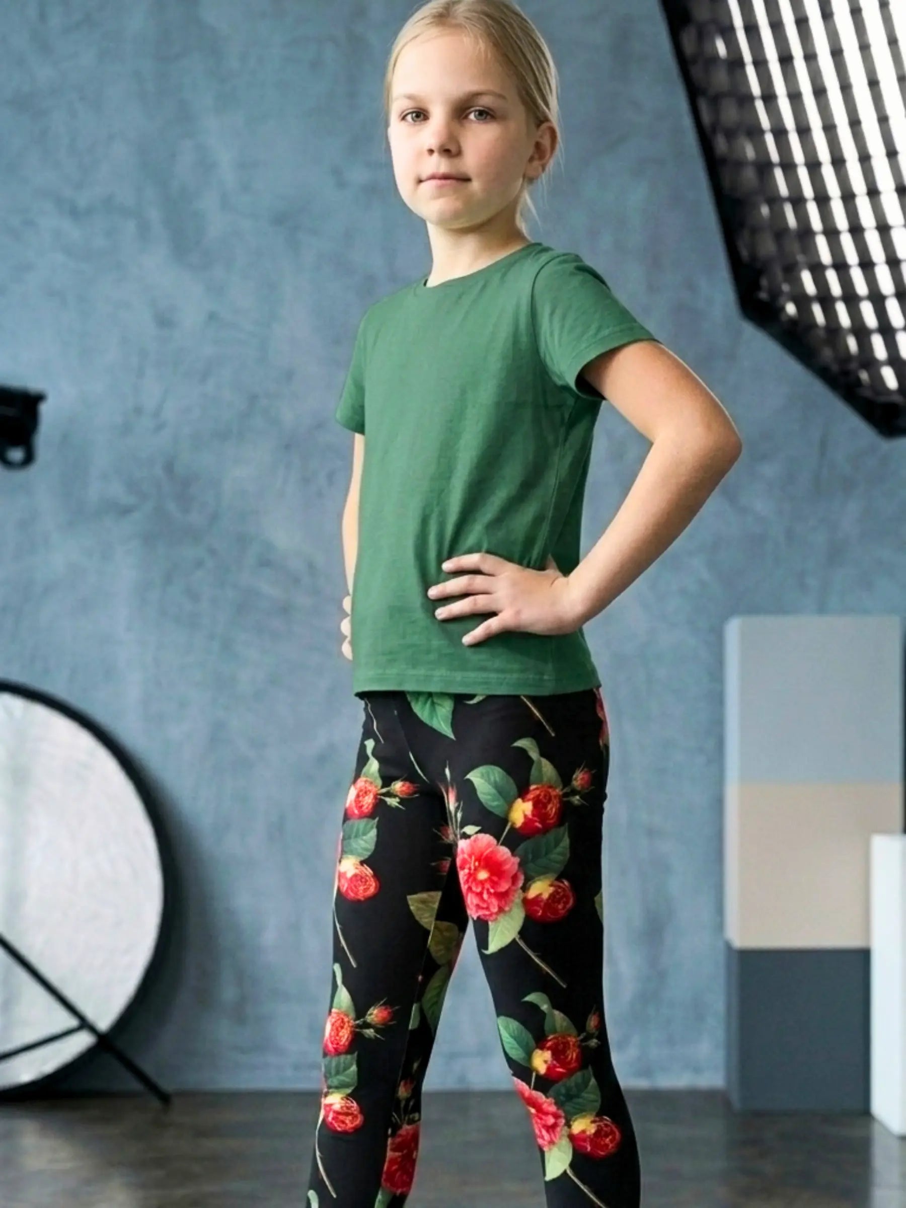Kids Black Leggings with Red Flower Pattern - Perfect Gift for Girls