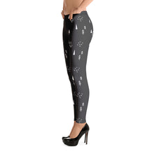 Load image into Gallery viewer, Christmas Tree Black &amp; White Leggings
